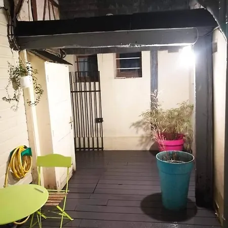 Charming Renovated Studio In The Center Of Rouen Apartmán